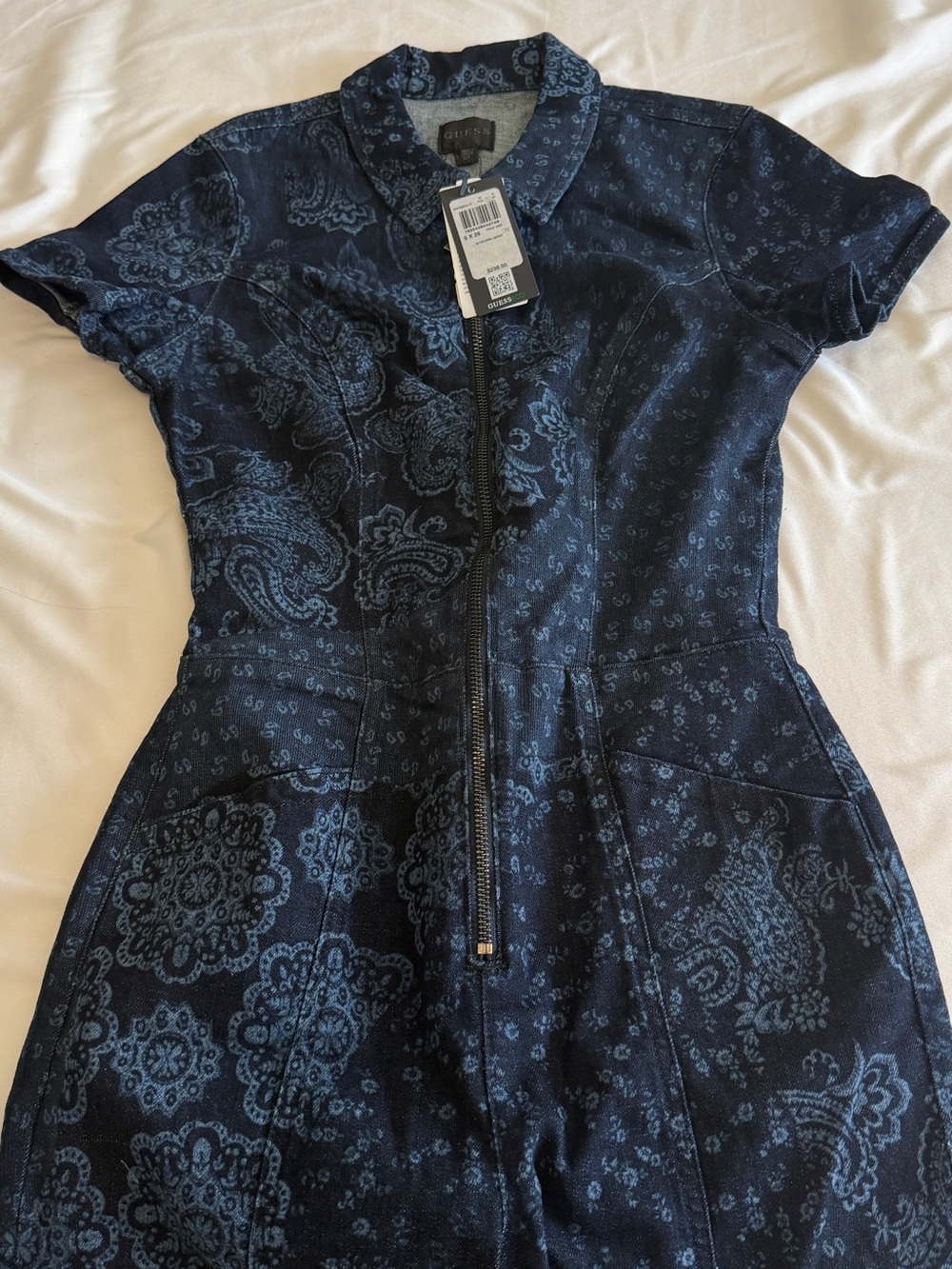 Men's garment subcategory selection